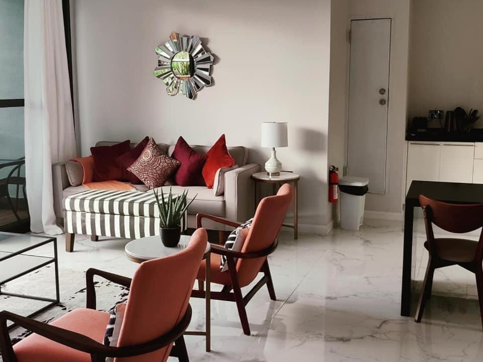 One Rodney Heights Condominiums Грос Айлет Екстериор снимка